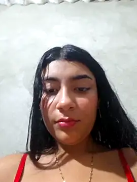 Sweed-virgin-pussy live sex cam