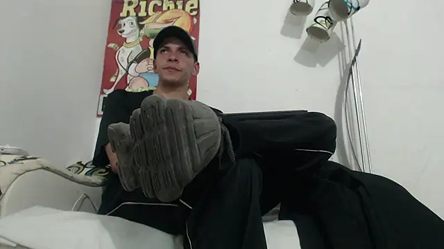 Thomasjons_'s cam snapshot