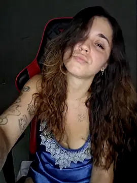 luuhcat09 live sex cam