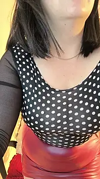 Bella_fournier's cam snapshot