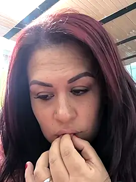 Natasha_mommy's cam snapshot