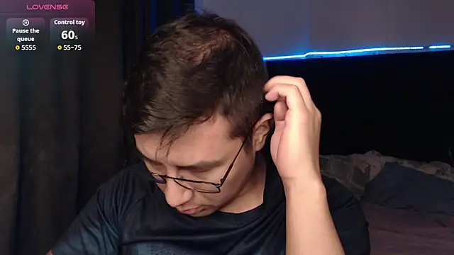 andrewmhilton_ live sex cam