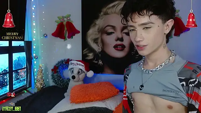 maxiy_001 live sex cam