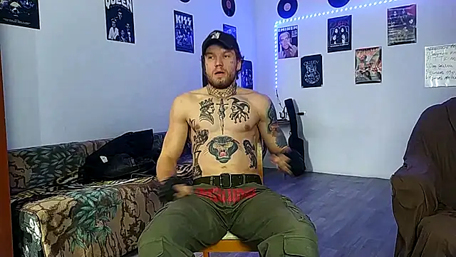 Huntall77's cam snapshot