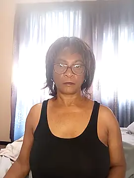Hotgrannyx live sex cam
