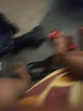 Bigdick-dude live sex cam