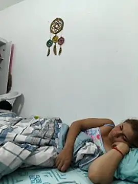 Scarlett-Leh's cam snapshot