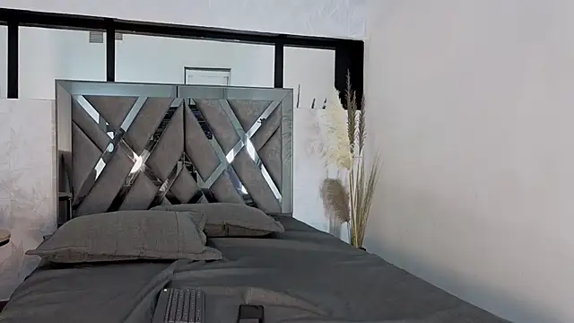 Chel_seth live sex cam