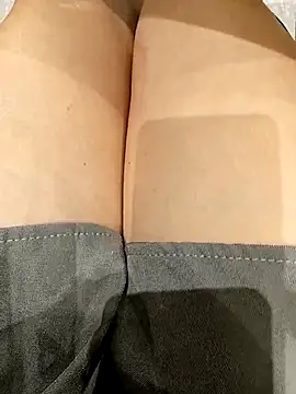 Baby-Linh's cam snapshot