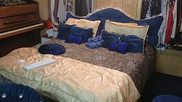 VanessaDoyle live sex cam