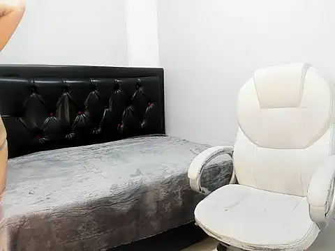 Sophia_Jhoson_Rs's cam snapshot