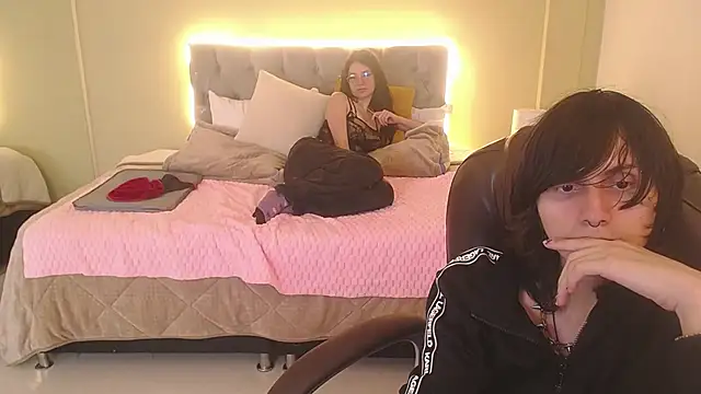 Eros_Nyx_'s cam snapshot