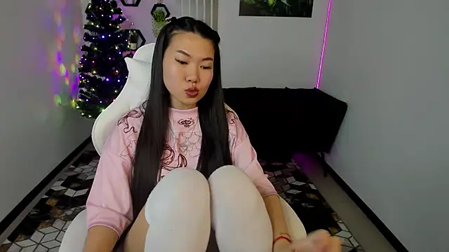 LunaPurrr's cam snapshot