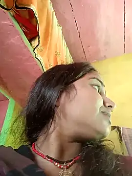 Pooja_hote live sex cam