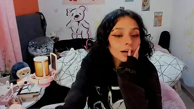 _dayanne_'s cam snapshot