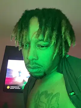 BigMfLuther live sex cam