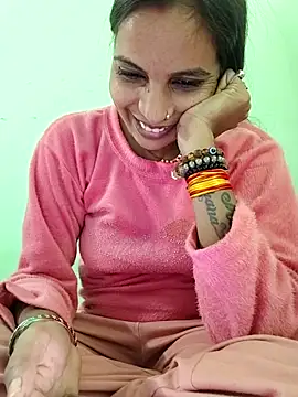 Hotty-Nidhi's cam snapshot