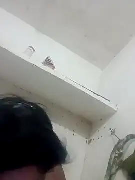 JULEE-740's cam snapshot