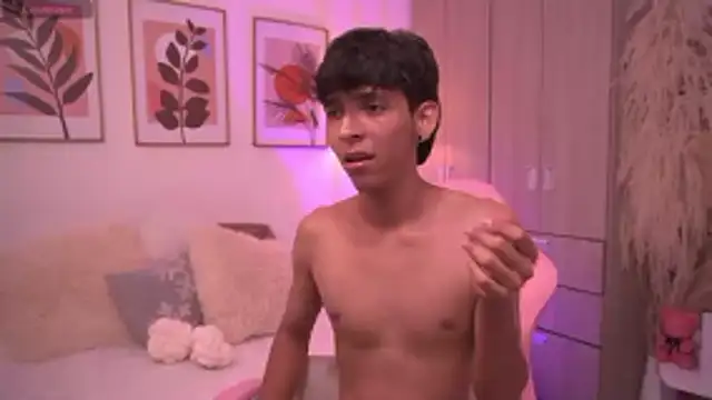 Sebas_cat's cam snapshot