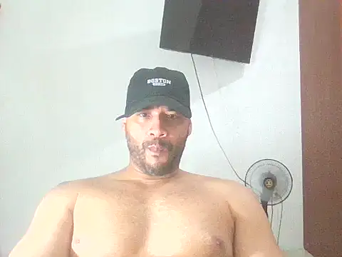 musclehetero's cam snapshot