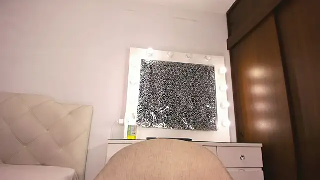 lina_quinn live sex cam