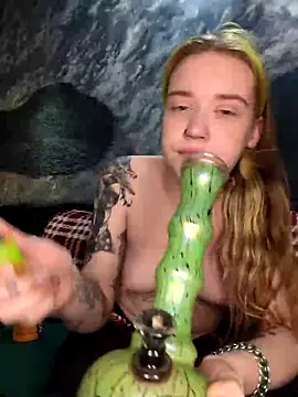 mattiethebaddieee's cam snapshot