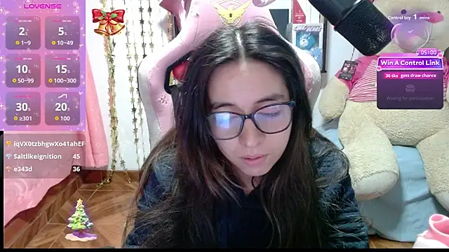 Maggie_Fox3's cam snapshot