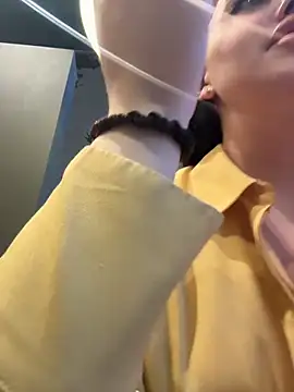 KiraSunshine's cam snapshot