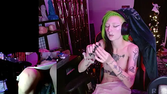 alicewonder09's cam snapshot