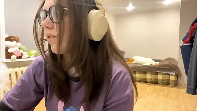 KerriMcbreen's cam snapshot