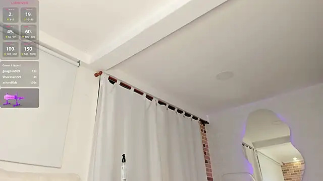 sara_evans02's cam snapshot