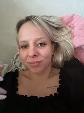 LikaCat's cam snapshot