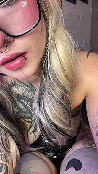 AryRousse's cam snapshot