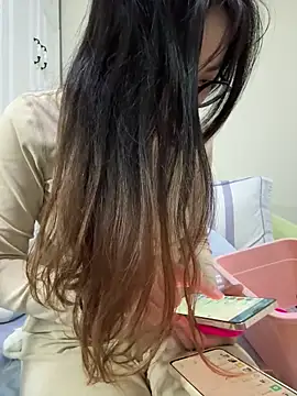 chick-888's cam snapshot