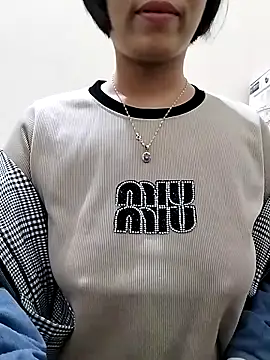 love_sexy090's cam snapshot