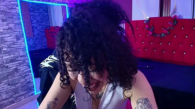 mia_hernnandez's cam snapshot