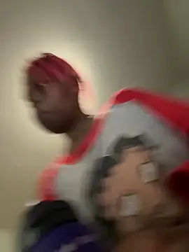 Tishrella6's cam snapshot