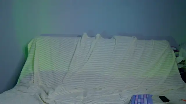 Stella_Swann's cam snapshot