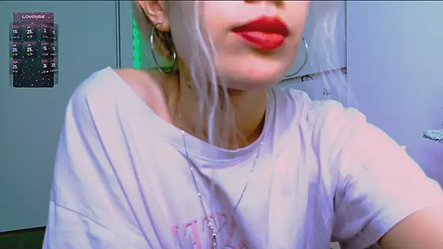 carmen_crybaby's cam snapshot