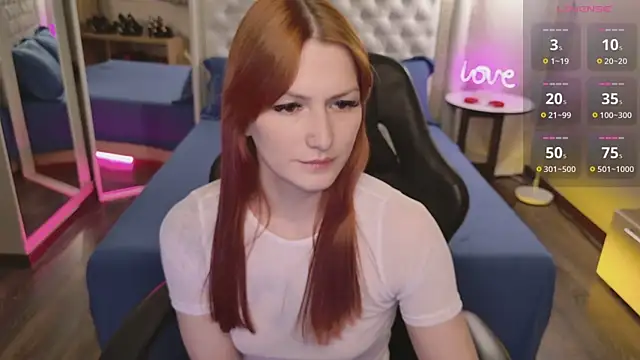 Alice_on_fire's cam snapshot