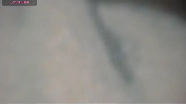 MiahLove3x's cam snapshot