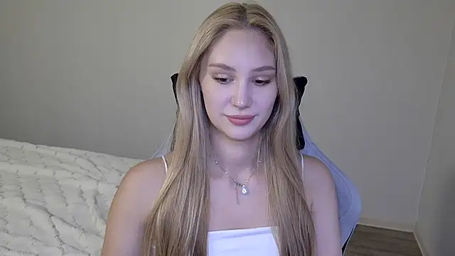 Layla001's cam snapshot