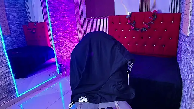 mia_hernnandez's cam snapshot