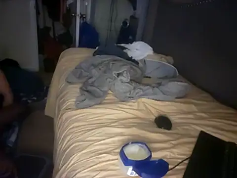 Scott654538's cam snapshot