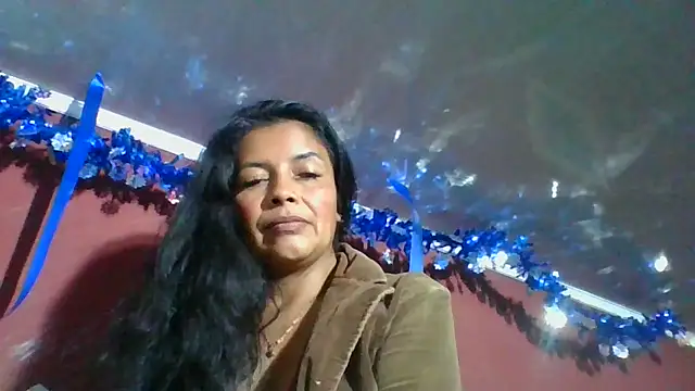 DianaOchoa_'s cam snapshot