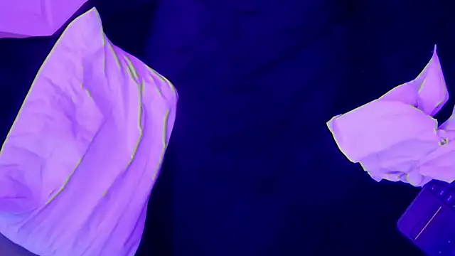 Moonless_Joy's cam snapshot