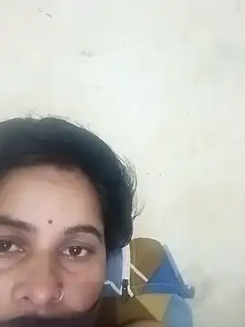 JULEE-740's cam snapshot