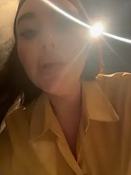 KiraSunshine's cam snapshot