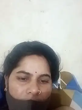 JULEE-740's cam snapshot