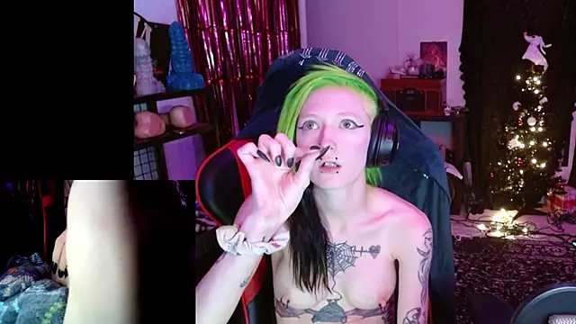 alicewonder09's cam snapshot